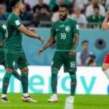 السعودية تخسر من بولندا وتهدر التأهل المبكر إلى الدور الثاني من بطولة كأس العالم