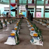 الانتقالي يدشن المرحلة الثانية لتوزيع السلال الغذائية في الشيخ عثمان وصيرة