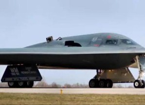 صحف عبرية: استخدام قاذفة “B-2” في اليمن رسالة واضحة لإيران