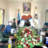 قائد حزام الصبيحة يترأس اجتماعًا موسعًا لتعزيز التنسيق الأمني في المضاربة ورأس العارة