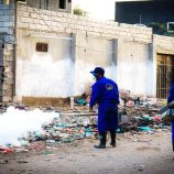 تدشين حملة رش ضبابي لمكافحة البعوض في مديرية المنصورة