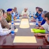 المحافظ بن الوزير يتفقد أوضاع مديرية ميفعة ويترأس اجتماعًا لقيادة السلطة المحلية بالمديرية