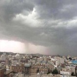 مركز التنبؤات الجوية يحذر من العواصف الرعدية والرياح في عدد من المناطق الساحلية والجبلية