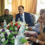 محافظ الضالع يترأس اجتماعًا استثنائيًا للمكتب التنفيذي ويؤكد على أهمية فتح طريق الضالع – صنعاء