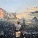 حريق هائل يلتهم ورشة نجارة في حضرموت