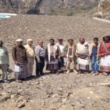 لجنة من وزارة الزراعة والري والثروة السمكية تستلم من الجهة المنفذة حاجز الناشع في الضالع