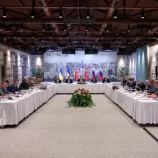 اجتماع أوكرانيا وروسيا بإسطنبول.. اتفاق لتبادل ألف أسير وموسكو “راضية” عن المفاوضات