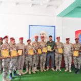 قائد اللواء 13 صاعقة علي النوبي يُكرم عدداً من خريجي الكلية الحربية من منتسبي اللواء