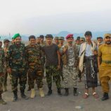 قيادة الحزام الأمني أبين تكرم أفراد نقطة مثلث شقرة تقديراً ليقظتهم وجهودهم الأمنية المتميزة