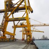 الحوثيون يقررون حظر وتقييد استيراد سلع