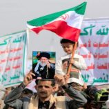 استعداد حوثي للتضحية بالتهدئة مع الولايات المتحدة في سبيل تخفيف الضغط عن إيران