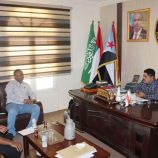 رئيس تنفيذية انتقالي حضرموت يلتقي فناني المسرح ويناقش دعم القطاع الصحي مع مدير مكتب وزارة الصحة بالساحل