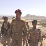 قائد اللواء الأول دعم واسناد يعايد المرابطين بأبين ويشيد بمستوى الجاهزية واليقظة