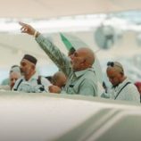 المتعجلون من الحجاج يبدأون رمي الجمرات ويتوجهون لطواف الوداع