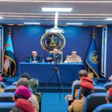 الرئيس الزُبيدي من قلب الاجتماع العسكري: الجنوب اليوم رقم صعب في معادلة الإقليم!