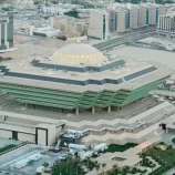 ضربها بأداة حادة في مواضع متفرقة من جسدها ونفذ بحقه هذا