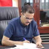 الأمين العام لحضرموت يوقّع اتفاقية مشروع برنامج شبكة الأمان الغذائي للمحافظة