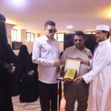 جمعية المكفوفين تكرم “نسيم شهاب” بدرع التميز لحصولها على الإجازة في حفظ القرآن الكريم