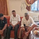 انتقالي دارسعد يتفقد أحوال عدد من الكوادر التربوية المقعدة بالمديرية