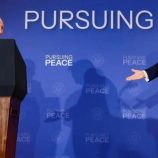 أنصار بوتين يحتفلون بـ “إنجاز ألاسكا”.. وأوكرانيا ممتعضة