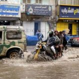 وفاة وإصابة 28 بالسيول.. وتحذيرات من فيضانات قادمة