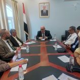 وزير الإدارة المحلية يؤكد اهتمام الحكومة بالقطاع الخاص