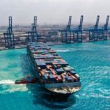 تنسيق سعودي – مصري بشأن الملاحة في البحر الأحمر