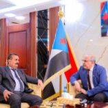 الكثيري يطّلع على أوضاع مطار عدن الدولي ومشاريعه التطويرية