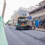 بدء أعمال سفلتة خط البنك المركزي في مديرية صيرة