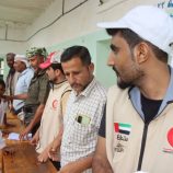 برعاية قائد الوية الدعم والاسناد العميد نصر عاطف اليافعي وبدعم من الهلال الأحمر الاماراتي..تدشين توزيع الحقيبة المدرسية على طلاب المدارس في مديرية المحفد بأبين