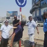 تدشين تركيب لوحات إرشادية مرورية في الشوارع الرئيسية بمديرية المنصورة