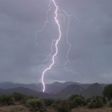 أبين.. صاعقة رعدية تودي بحياة شاب في مديرية المحفد