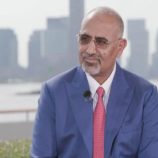 الزبيدي: الحوثيون يحولون الذكاء الاصطناعي إلى أداة إرهاب