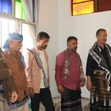 جموع غفيرة تقدم واجب العزاء للشيخ نائف العكيمي في وفاة والده بحالمين