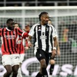 جدول مباريات اليوم الأحد 5 أكتوبر 2025 والقنوات الناقلة