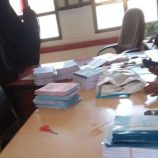 انتقالي تبن يقدم كتبًا مدرسية لعدد من مدارس المديرية