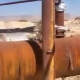 ضبط محطات بدائية غير قانونية لتكرير النفط في الخشعة بحضرموت