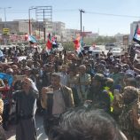 وصول وفود جماهيرية من حبان ورضوم ودهر إلى ساحة الاعتصام المفتوح في عتق بشبوة