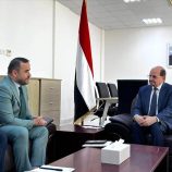 وزير الخارجية يبحث مع المنظمة الدولية للهجرة مجالات التعاون ومكافحة الهجرة غير الشرعية