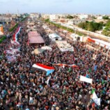 حشود غير مسبوقة في ساحة الاعتصام بالعاصمة عدن للمطالبة إعلان دولة الجنوب