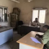 سلطة ردفان تطمئن المواطنين عن استقرار الوضع التمويني