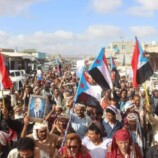 مسيرات جماهيرية حاشدة في زنجبار والمحفد تأييدًا للإعلان السياسي والدستوري وتنديدًا بالعدوان السعودي