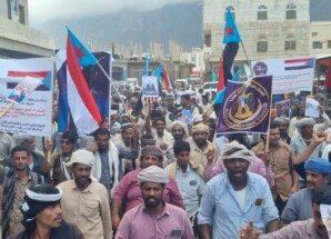 حشود جماهيرية في سقطرى تؤكد هويتها الجنوبية وتجدّد التفويض للمجلس الانتقالي والرئيس الزُبيدي