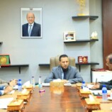 محافظ عدن يؤكد أهمية تفعيل العمل المدني لخدمة المجتمع المحلي