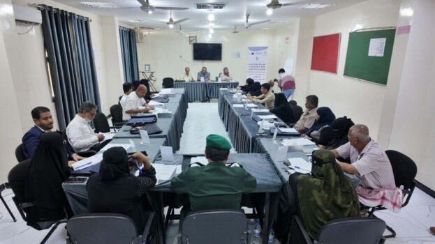 مؤسسة بصمة للتنمية والحقوق تنفذ طاولة مستديرة في لحج لتعزيز التنسيق بين السلطة المحلية ومنظمات المجتمع المدني