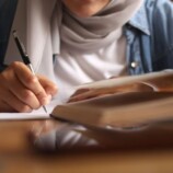 من يُريد إسقاط الجنوب بإشاعة؟! ومن يراهن على الفراغ في حضرة القيادة؟!