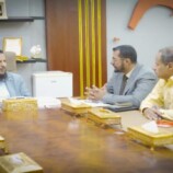 محافظ عدن يوجه بتمكين الجهاز المركزي للرقابة والمحاسبة من ممارسة مهامه من ديوان المحافظة