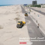 درع الوطن ترفع خطر الكثبان عن طريق عدن – أبين