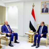 رئيس الوزراء يوجّه بمعالجة أضرار السيول في محافظة تعز ويؤكد على تقديم المساعدات للمتضررين