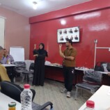 مؤسسة رموز للصم تنظم دورة بلغة الإشارة لموظفي مكاتب الشؤون الاجتماعية والعمل- عدن